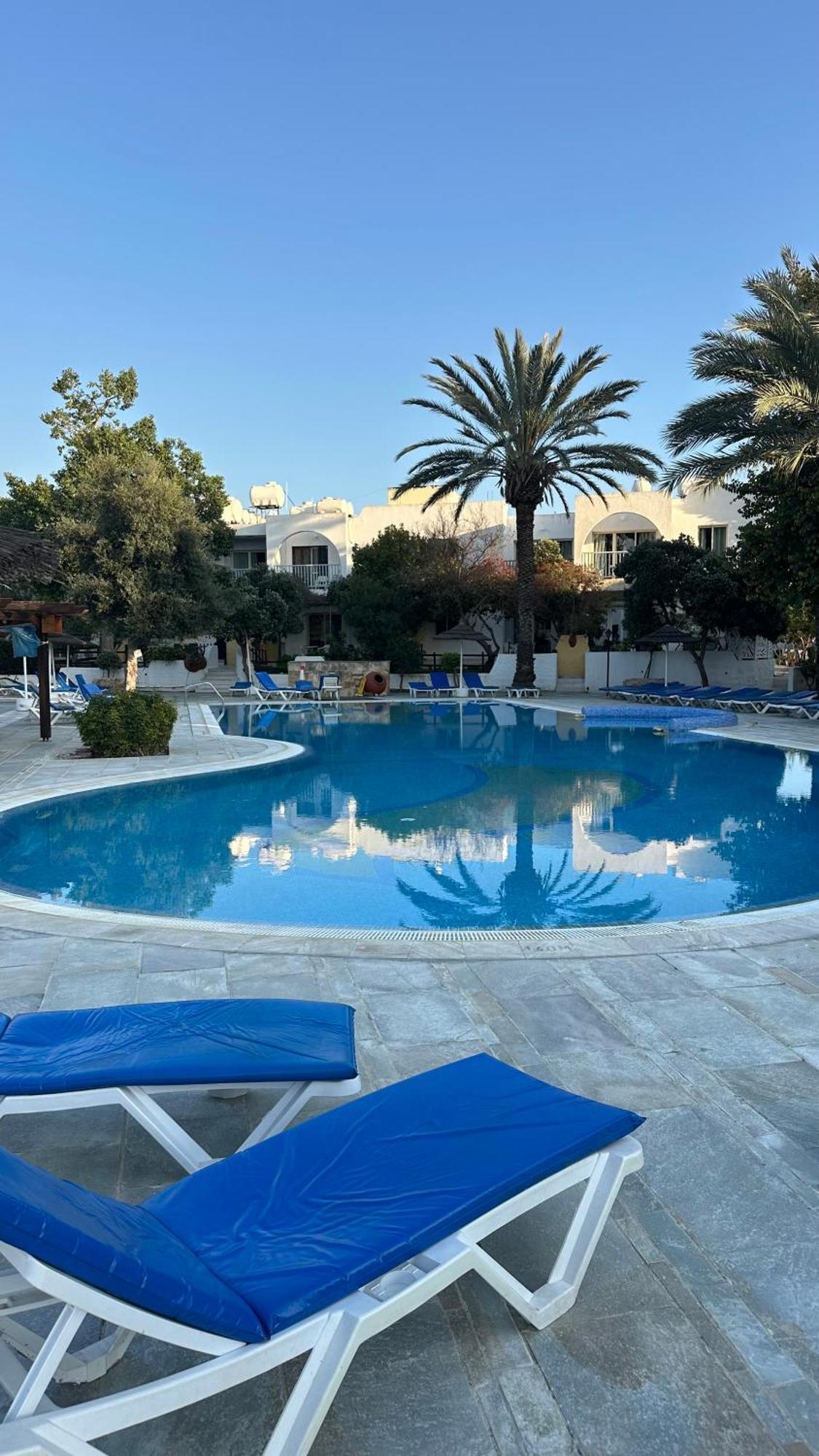 Paphos Gardens Studio Suite Eksteriør bilde